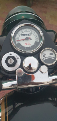 Royal Enfield Classic Chrome black 2020 Model
