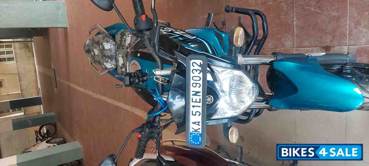 Blue And Black Yamaha FZ-S FI V2