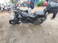 Bajaj Avenger 180 DTS-i