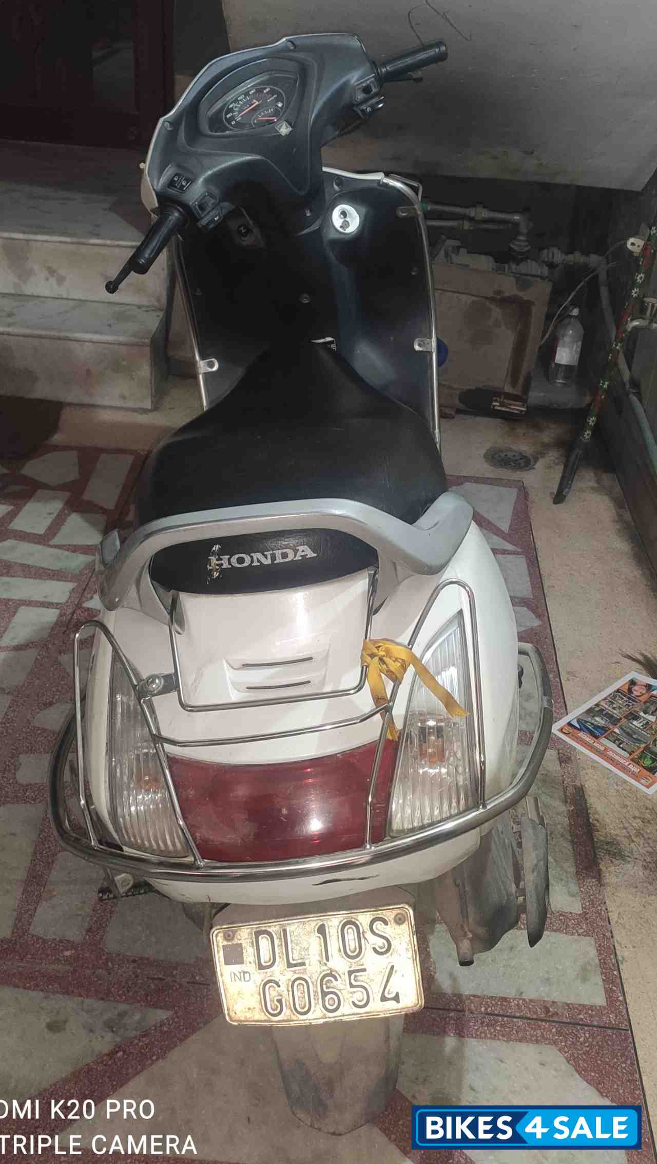 White Honda Activa