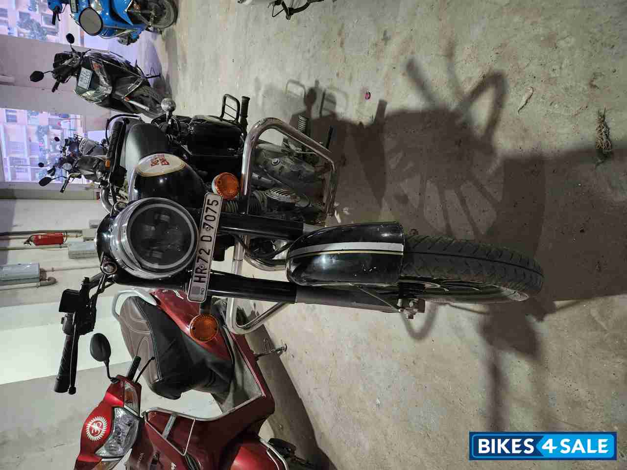 Royal Enfield Classic 350