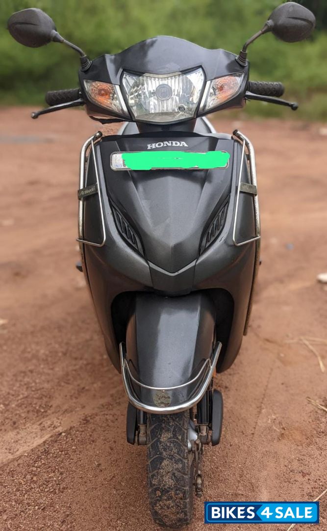 Metallic Gray Honda Activa 4G