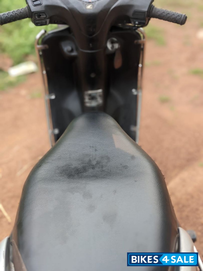 Metallic Gray Honda Activa 4G