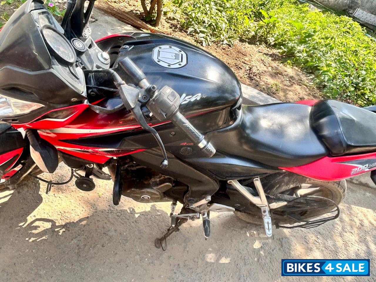 Bajaj Pulsar 200 NS