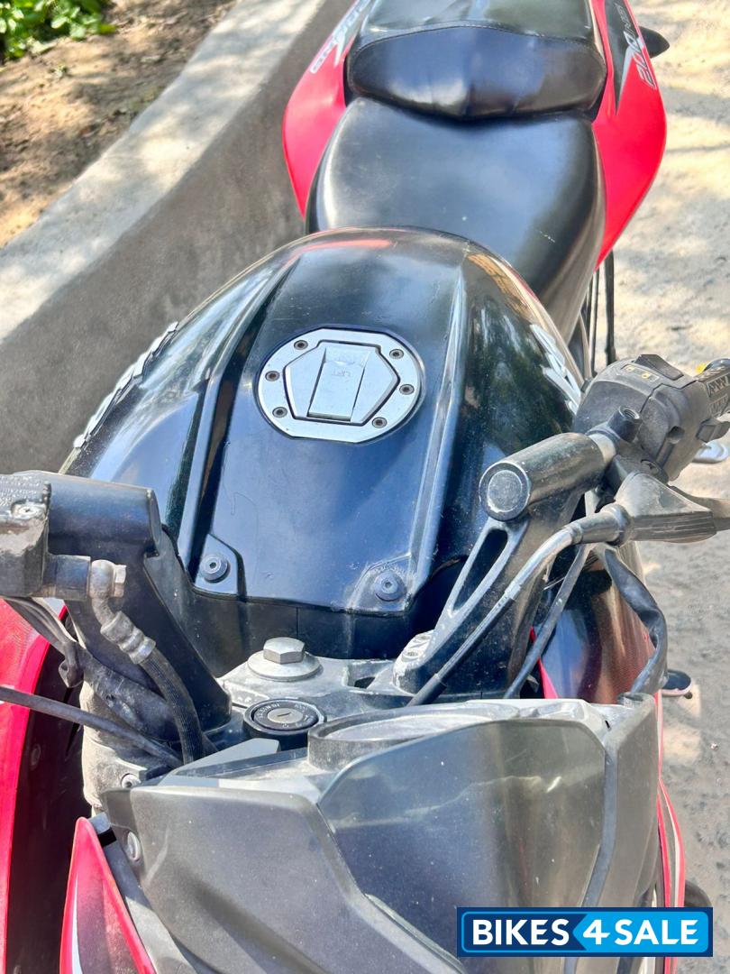 Bajaj Pulsar 200 NS