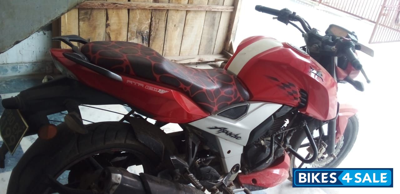 TVS Apache RTR 160 4V TVS Apache RTR 160 4V