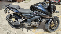 Black Bajaj Pulsar 200 NS
