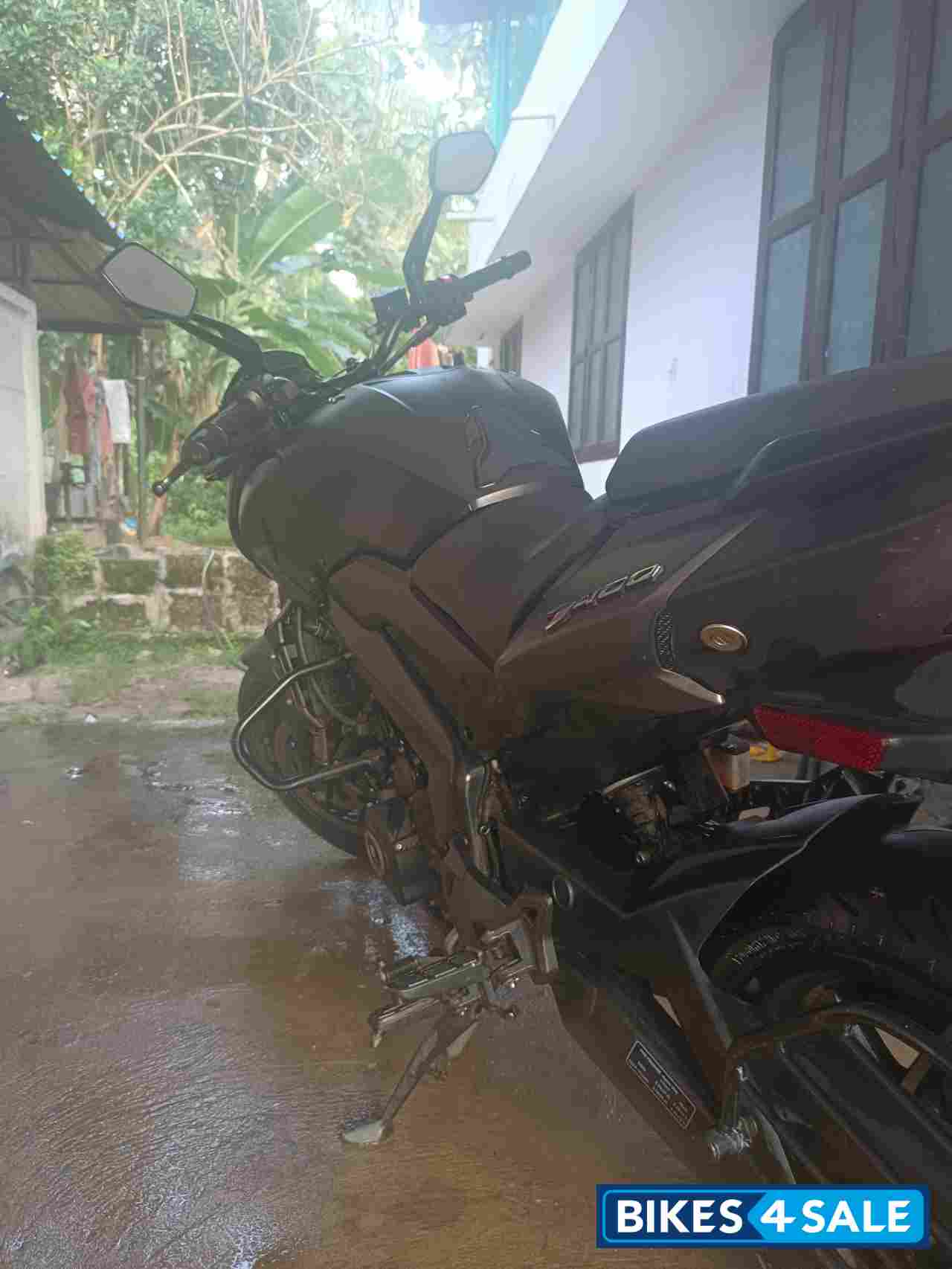 Bajaj 2021 Dominar 400