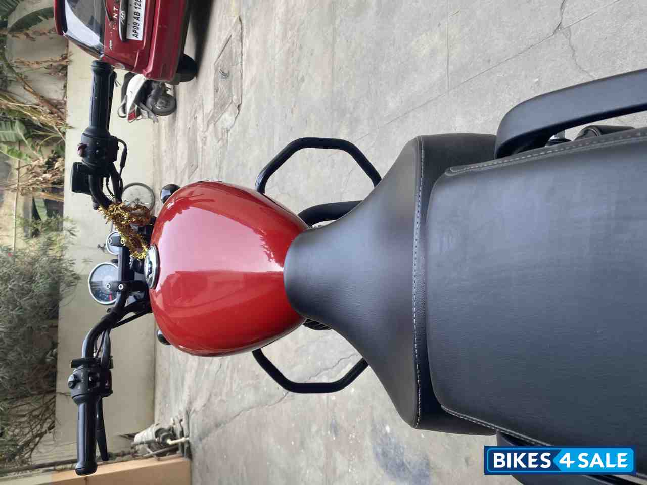 Red Royal Enfield Meteor 350 Fireball