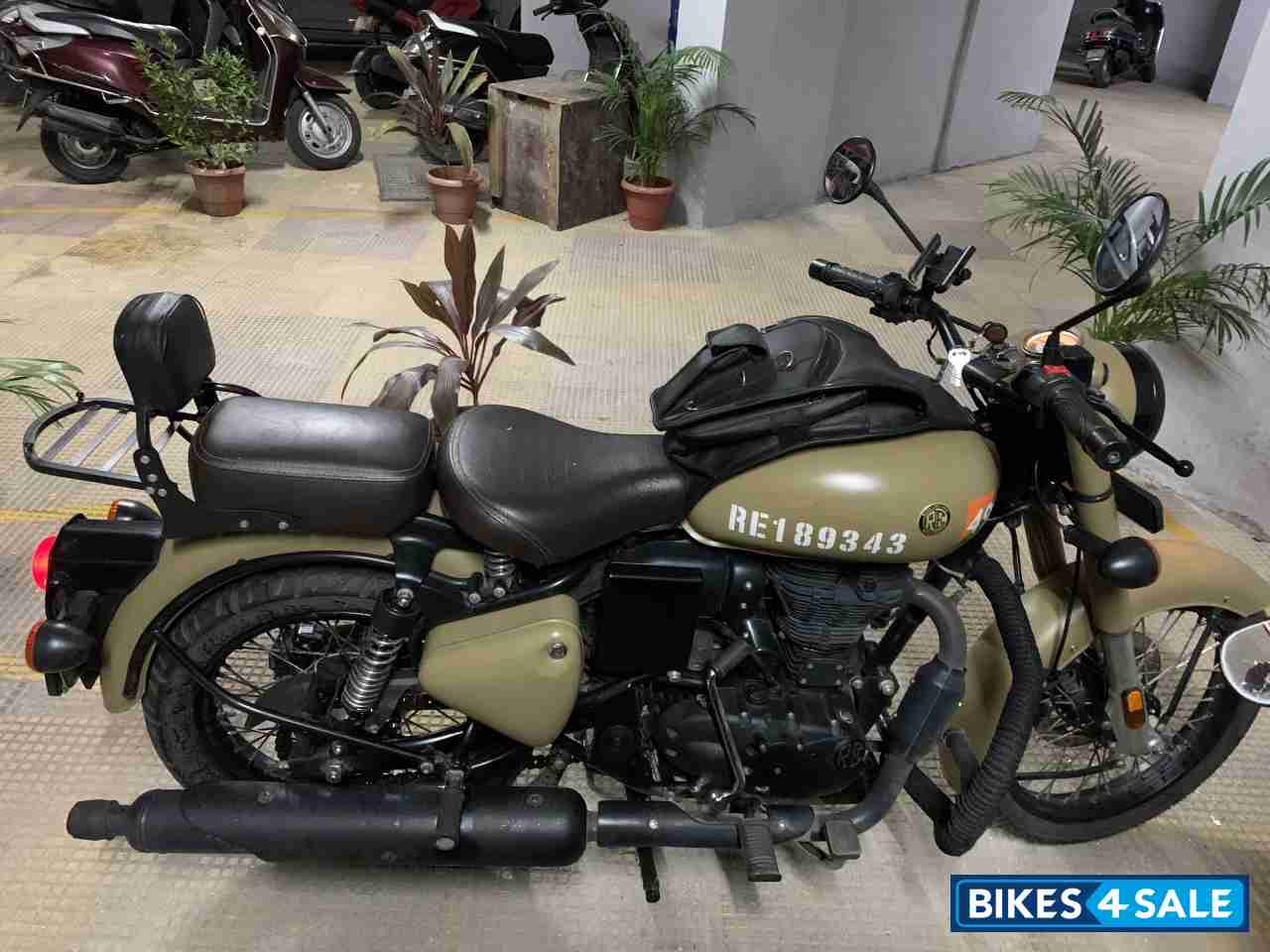 Sand Storm Royal Enfield Classic Signals Stormrider Sand