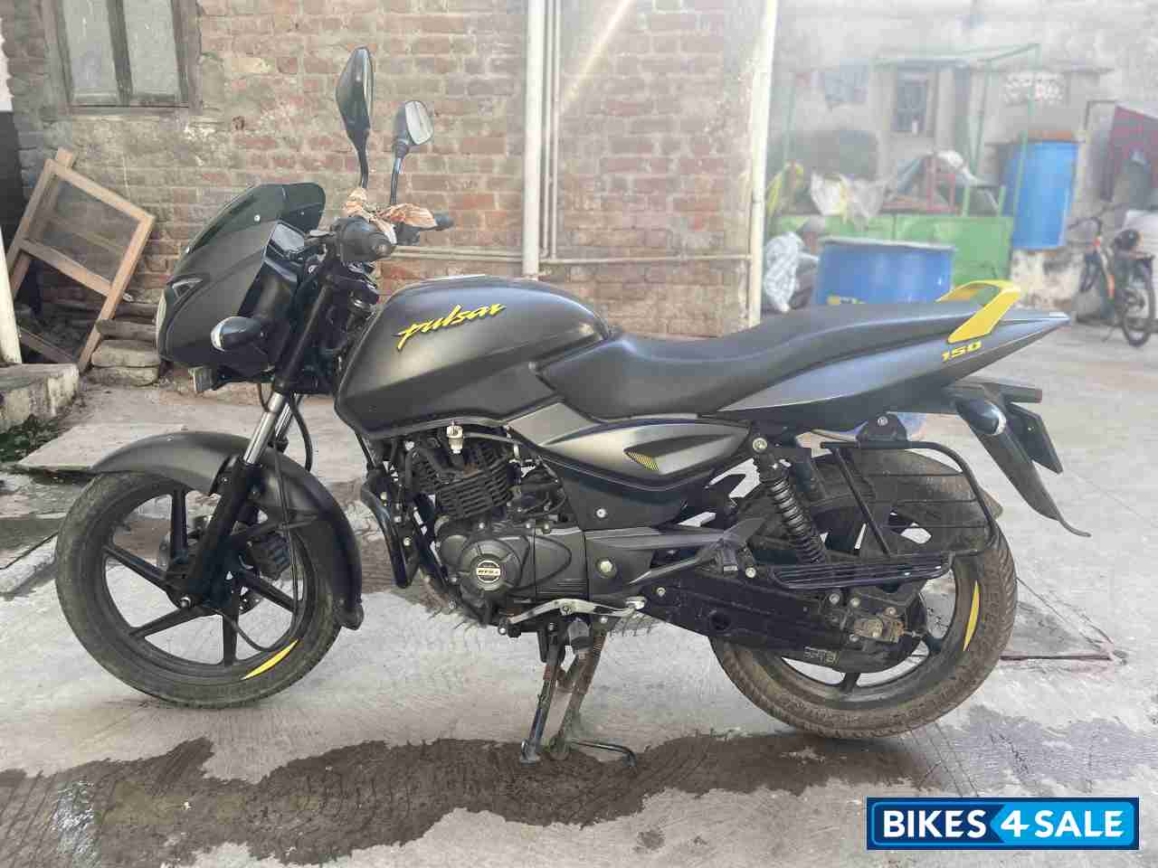 Bajaj Pulsar 150 DTSi