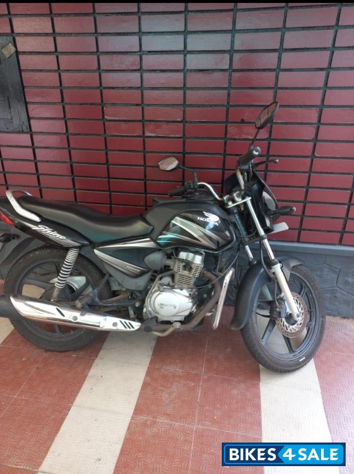 Honda Shine