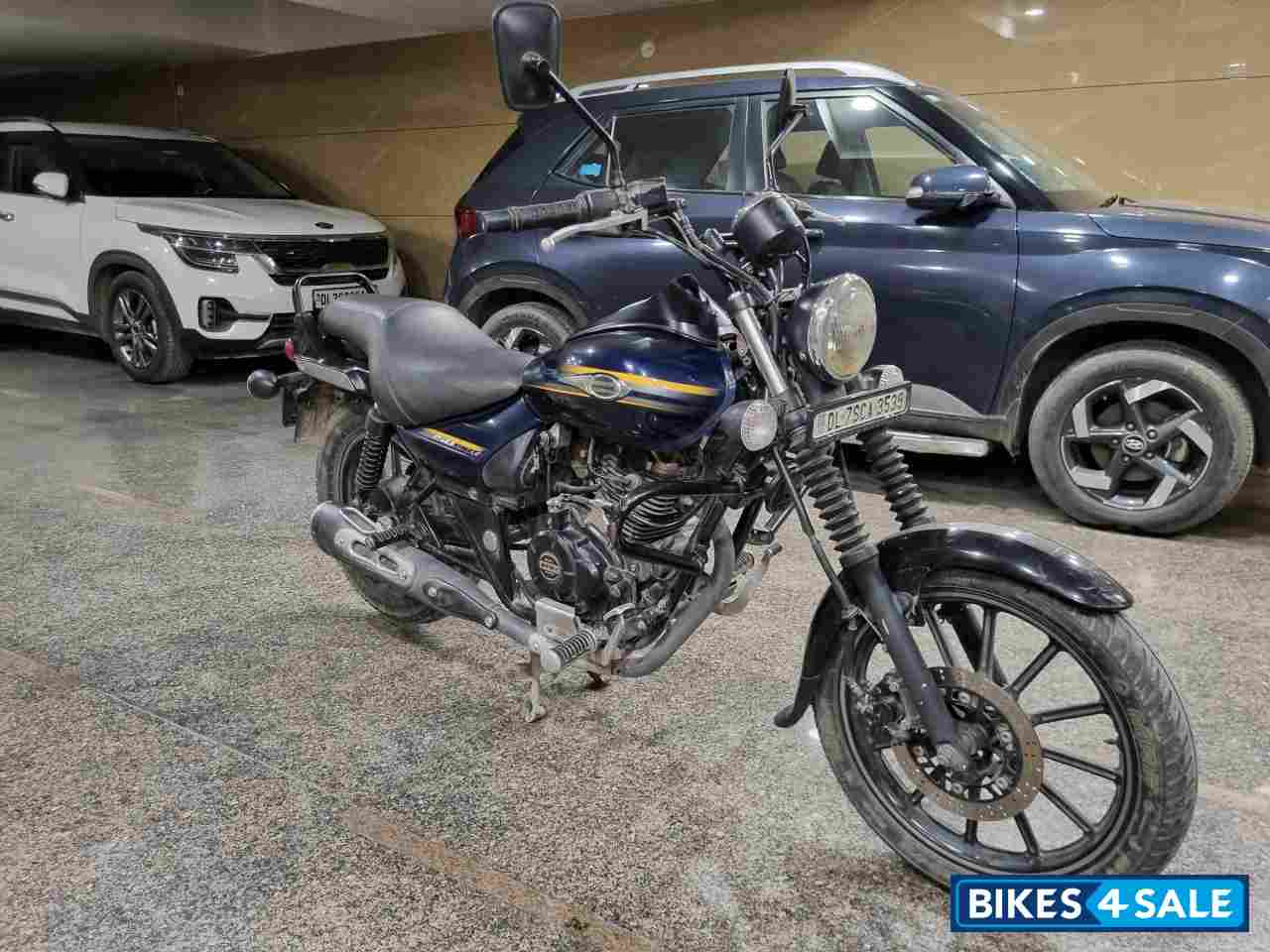 Bajaj Avenger