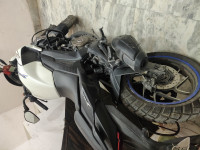 White Bajaj Dominar 400 ABS BS6