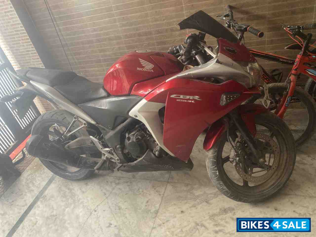 Honda CBR 250R