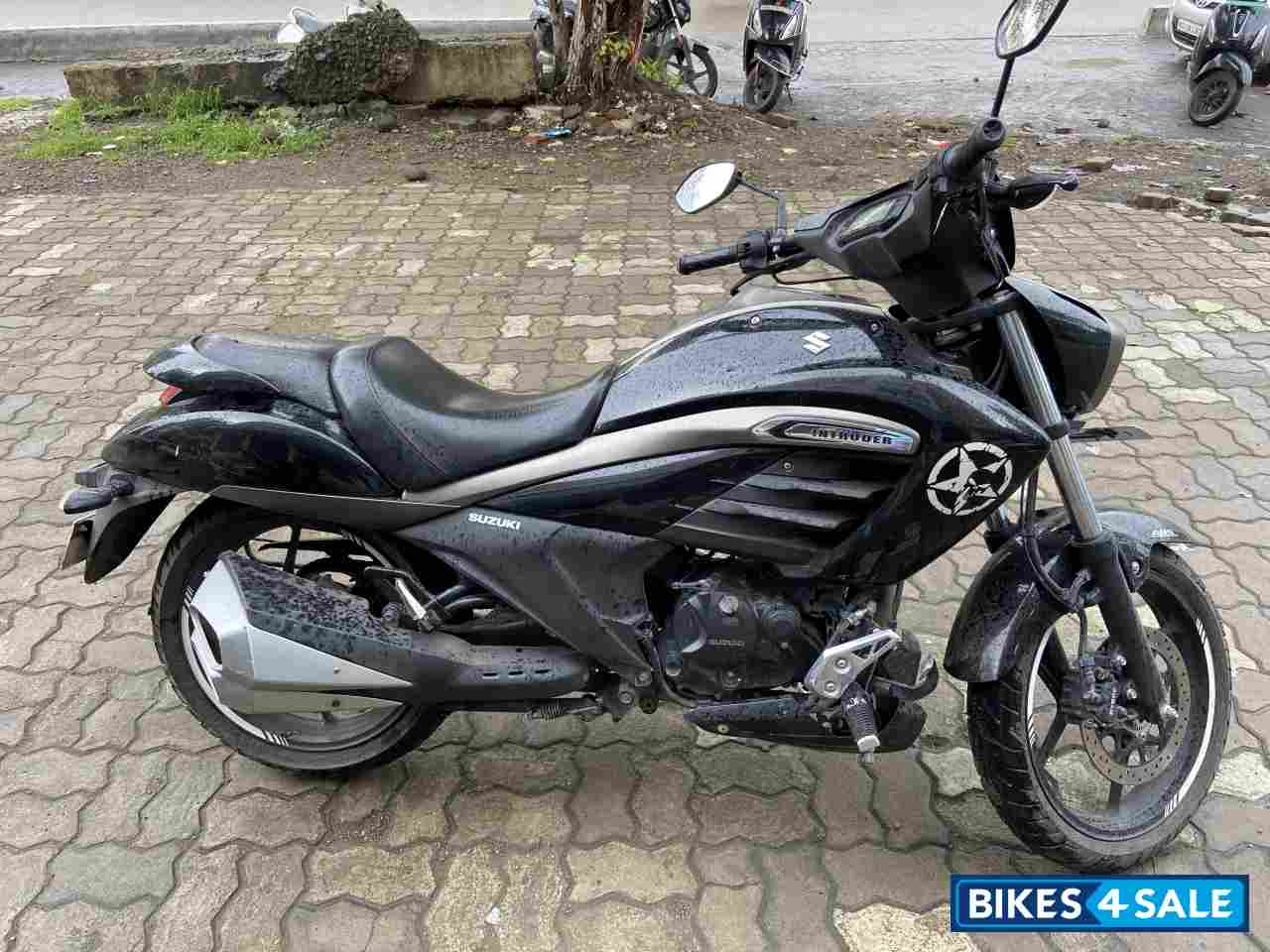 Suzuki Intruder 150 BS6
