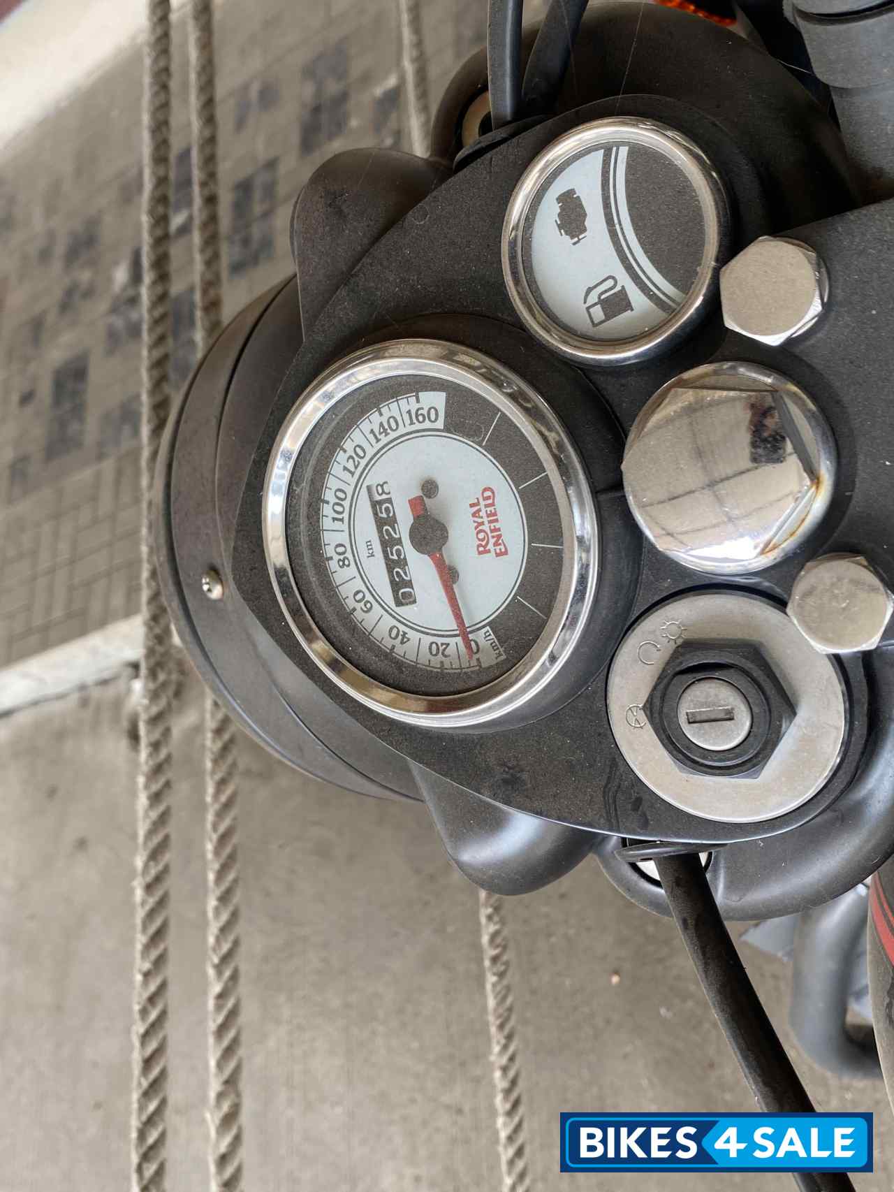 Royal Enfield Classic