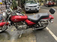 Red Bajaj Avenger 220 DTS-i