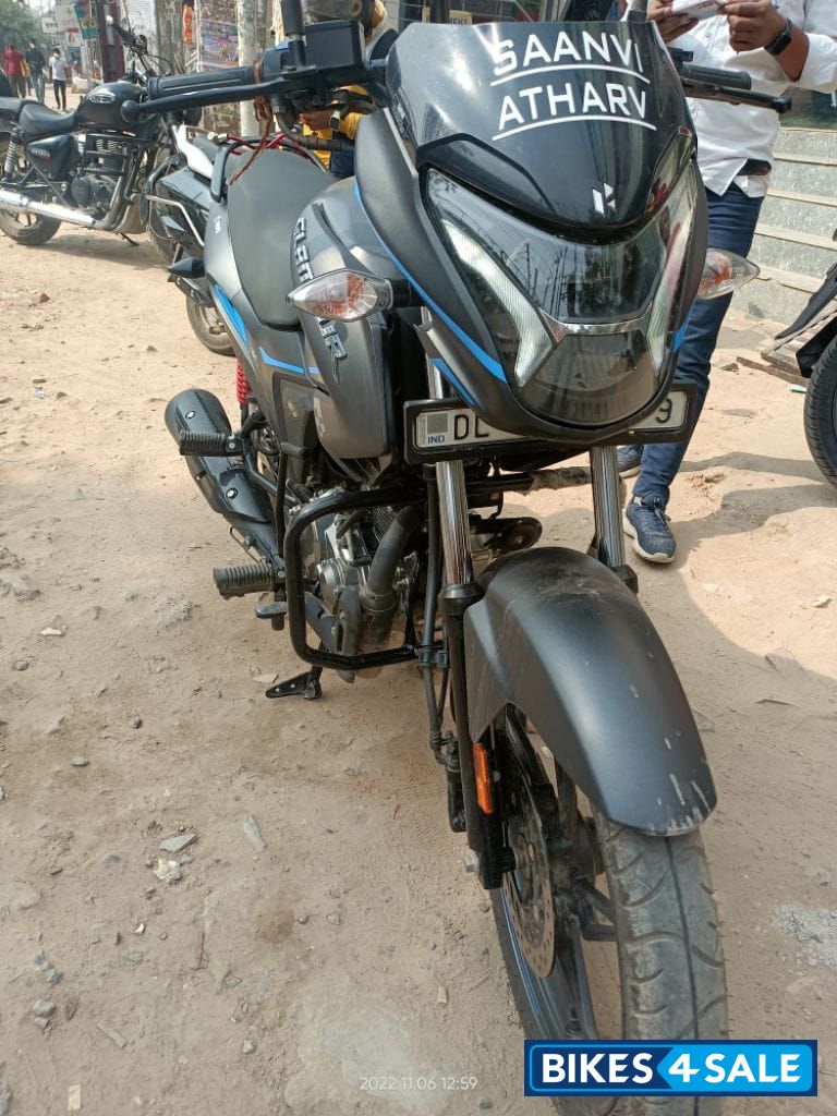 Grey Blue Strip Hero Glamour Xtec