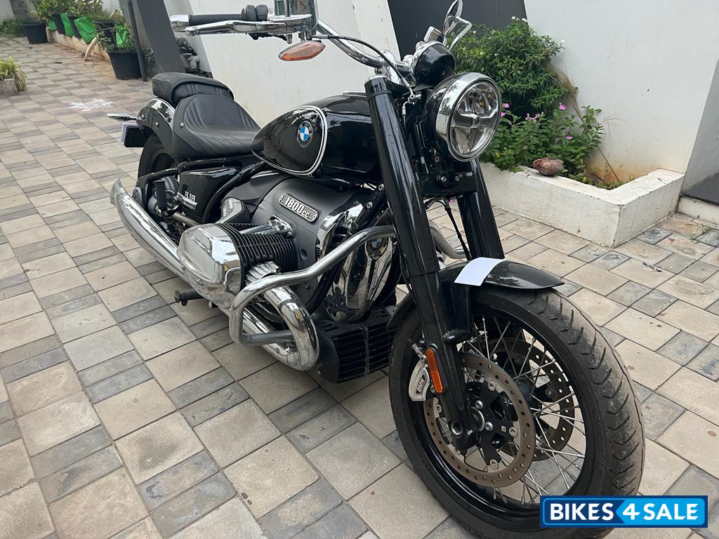 Black BMW R 18 Classic First Edition