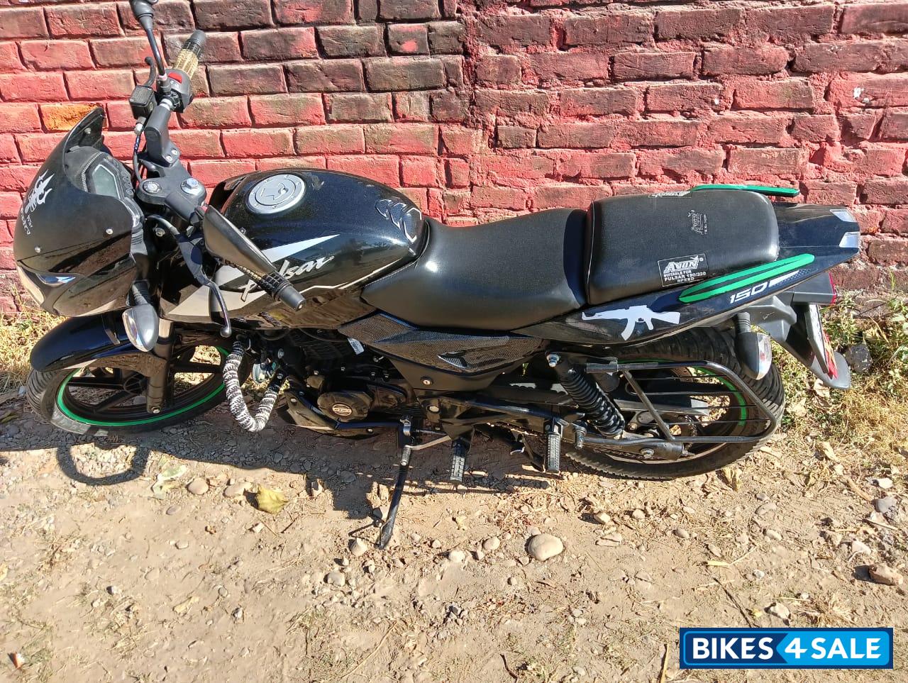 Bajaj Pulsar 150