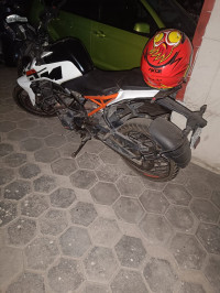 White KTM Duke 250