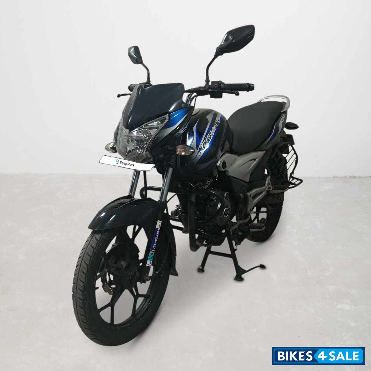 Bajaj Discover 125 ST