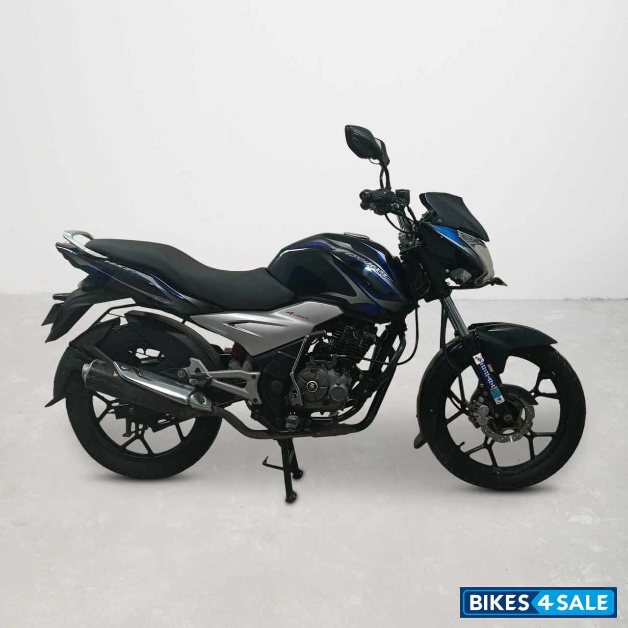 Bajaj Discover 125 ST