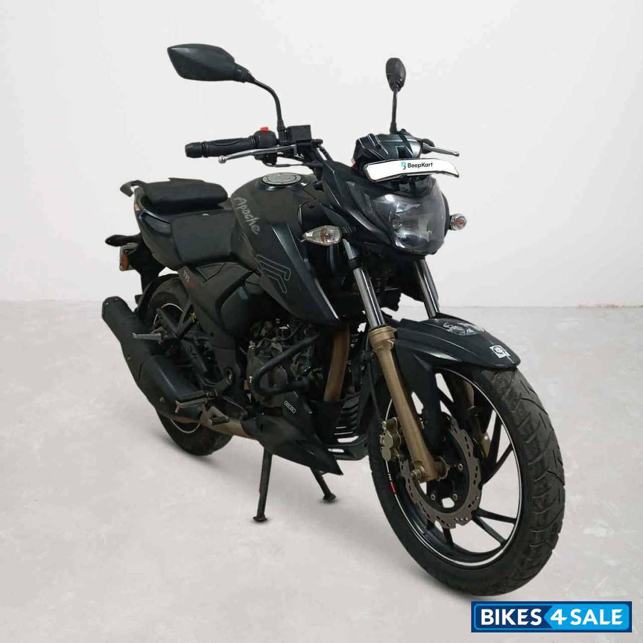 TVS Apache RTR 200 4V