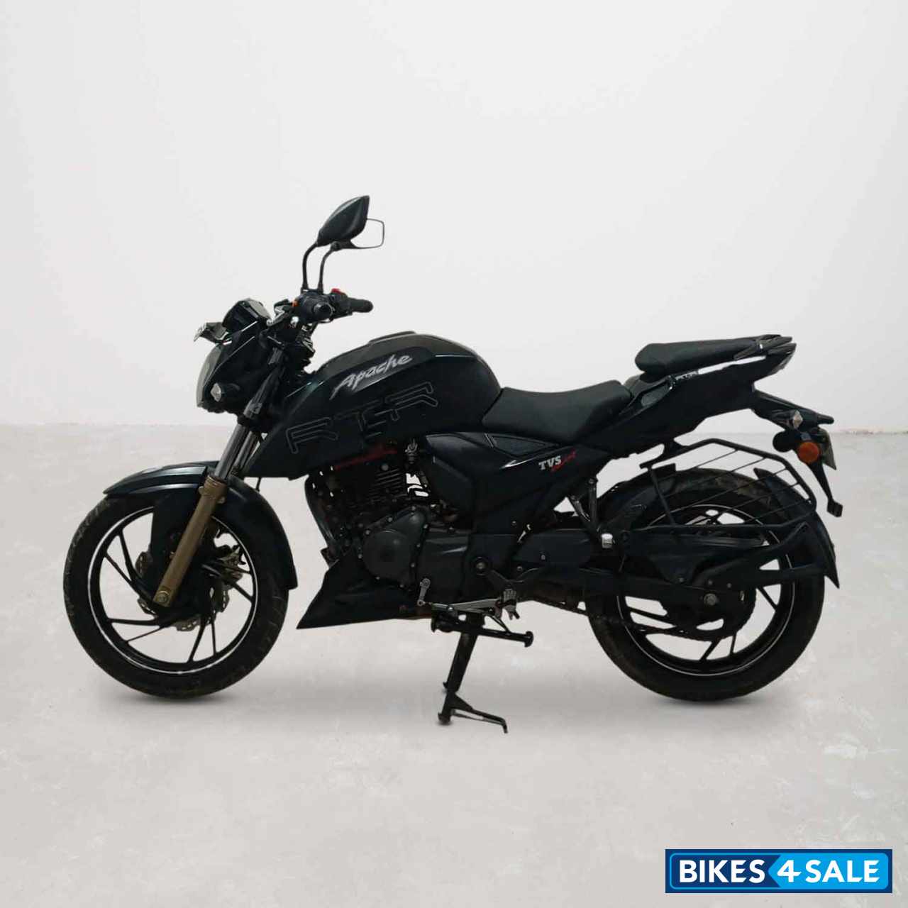 TVS Apache RTR 200 4V