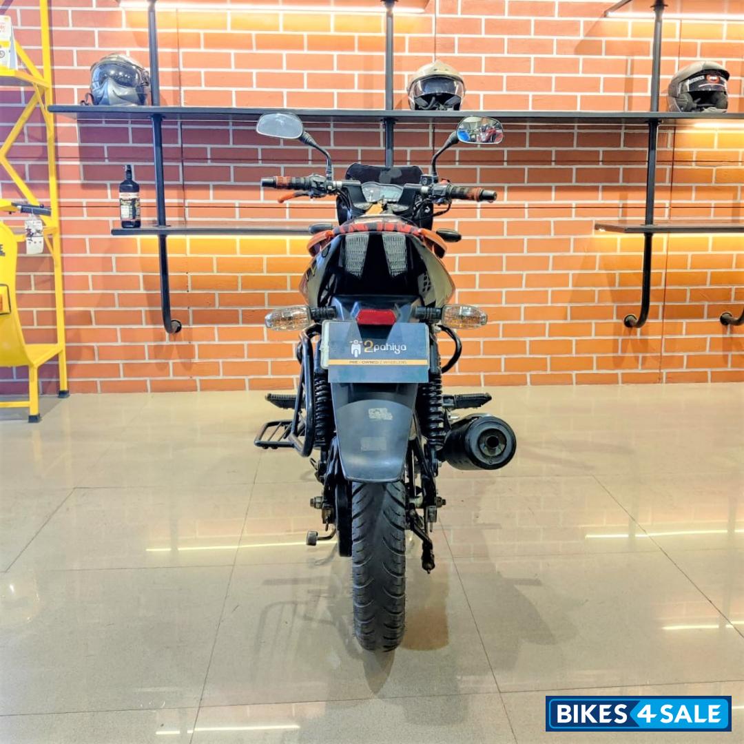 Bajaj Pulsar 125 Carbon Fibre Disc Split Seat