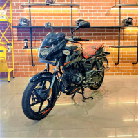 Bajaj Pulsar 125 Carbon Fibre Disc Split Seat