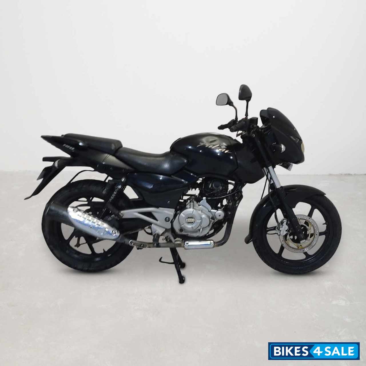 Bajaj Pulsar 180