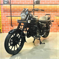 Bajaj Avenger 180 DTS-i