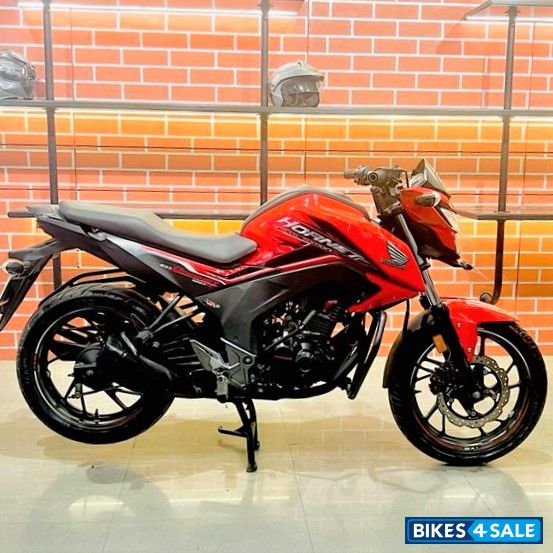 Honda CB Hornet 160R
