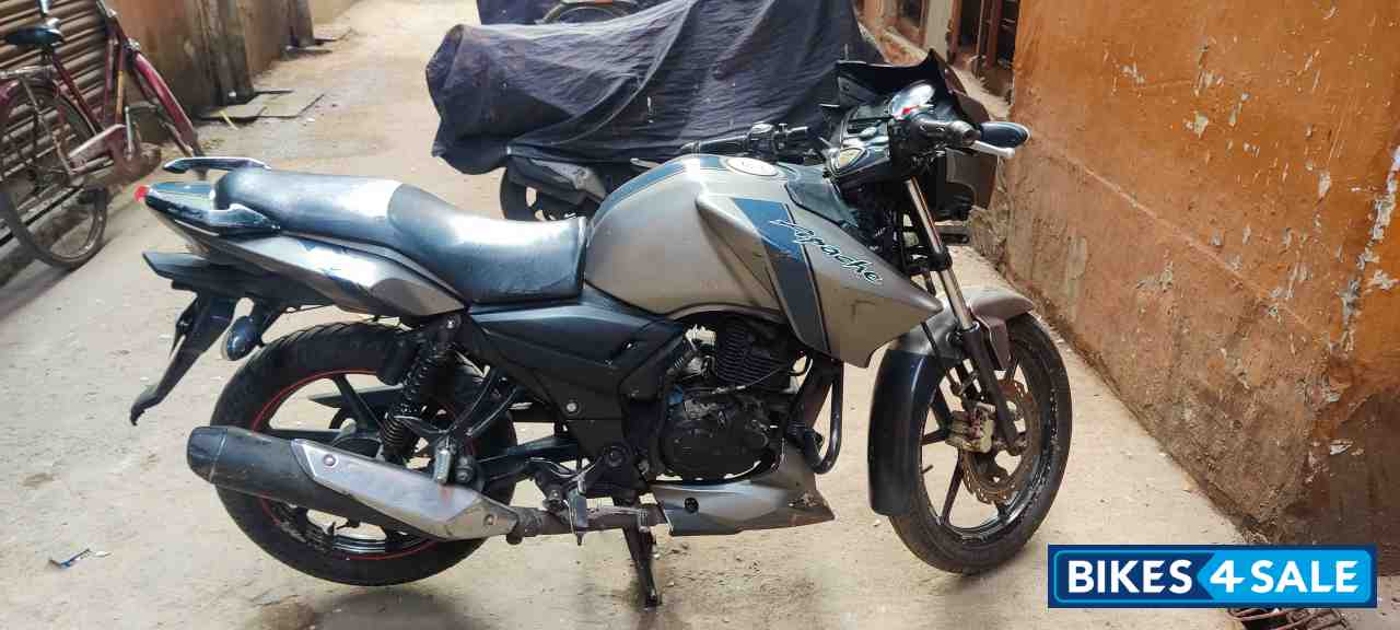 TVS Apache RTR 160 TVS Apache RTR 160