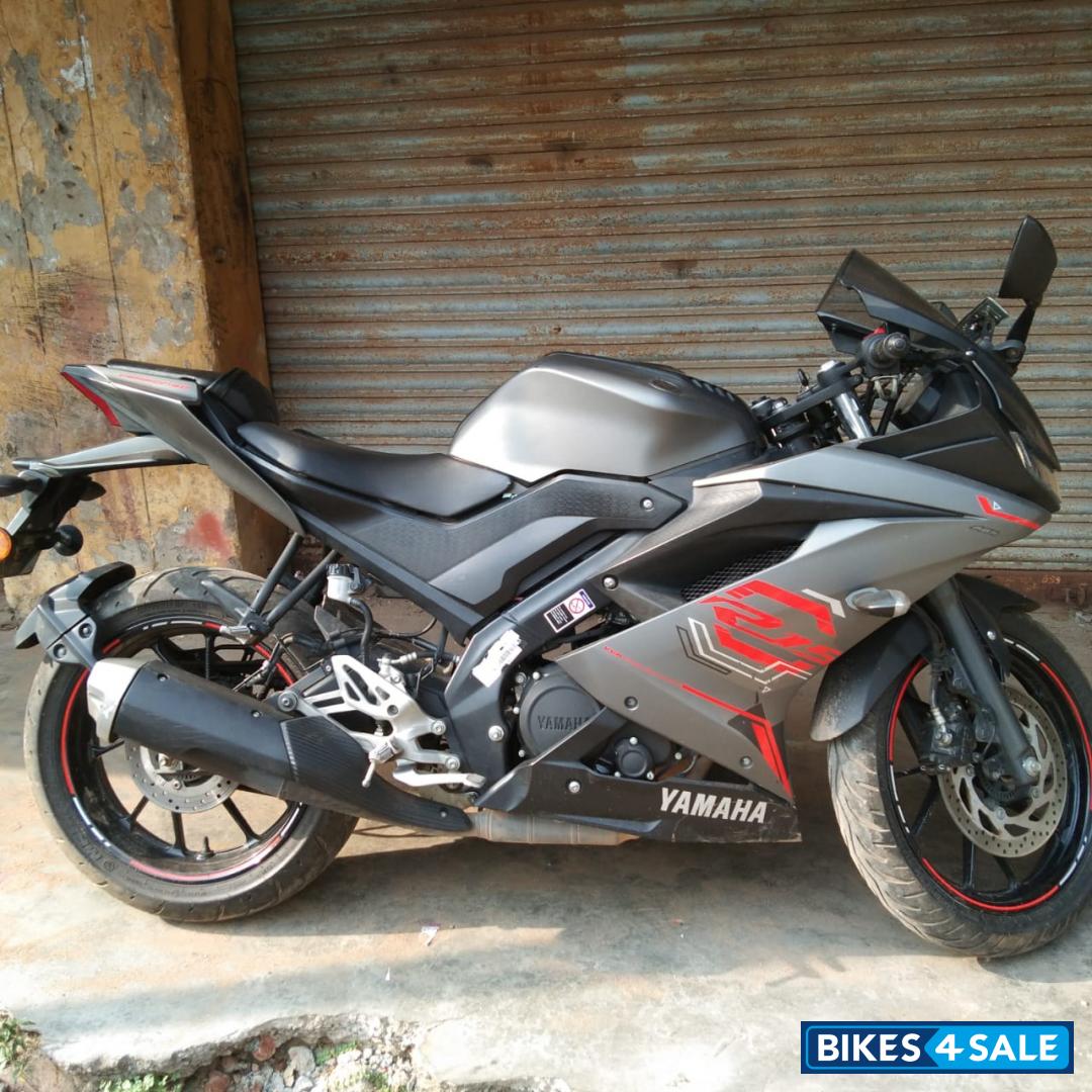Grey Yamaha YZF R15 V3 Grey Yamaha YZF R15 V3