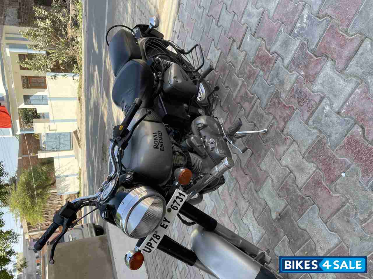 Royal Enfield Classic Gunmetal Grey Royal Enfield Classic Gunmetal Grey