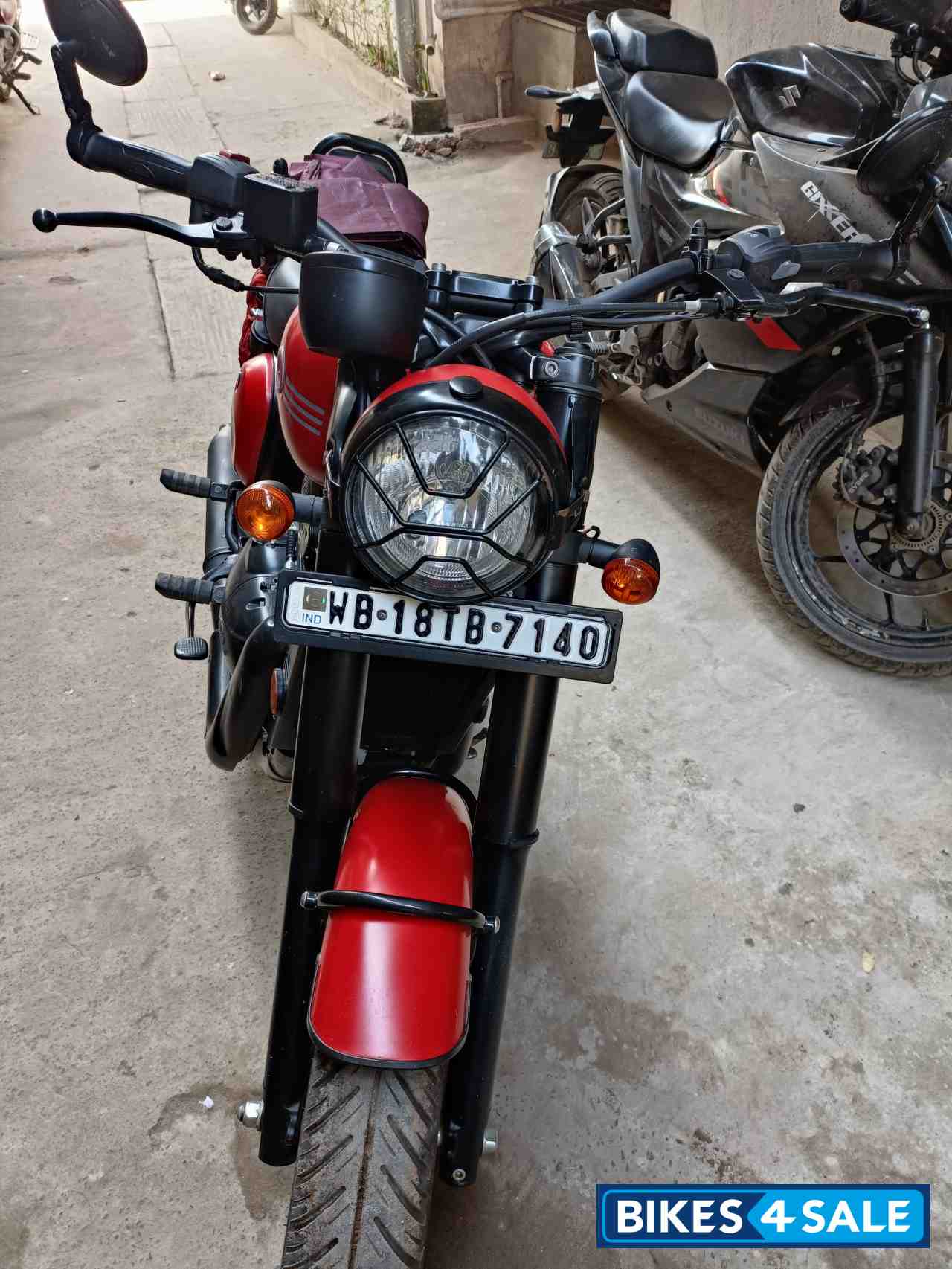 Matt Red Jawa 42 Dual Channel ABS Orion Red Matt Red Jawa 42 Dual Channel ABS Orion Red