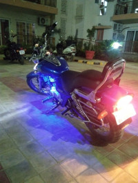 Bajaj Avenger 220 DTS-i