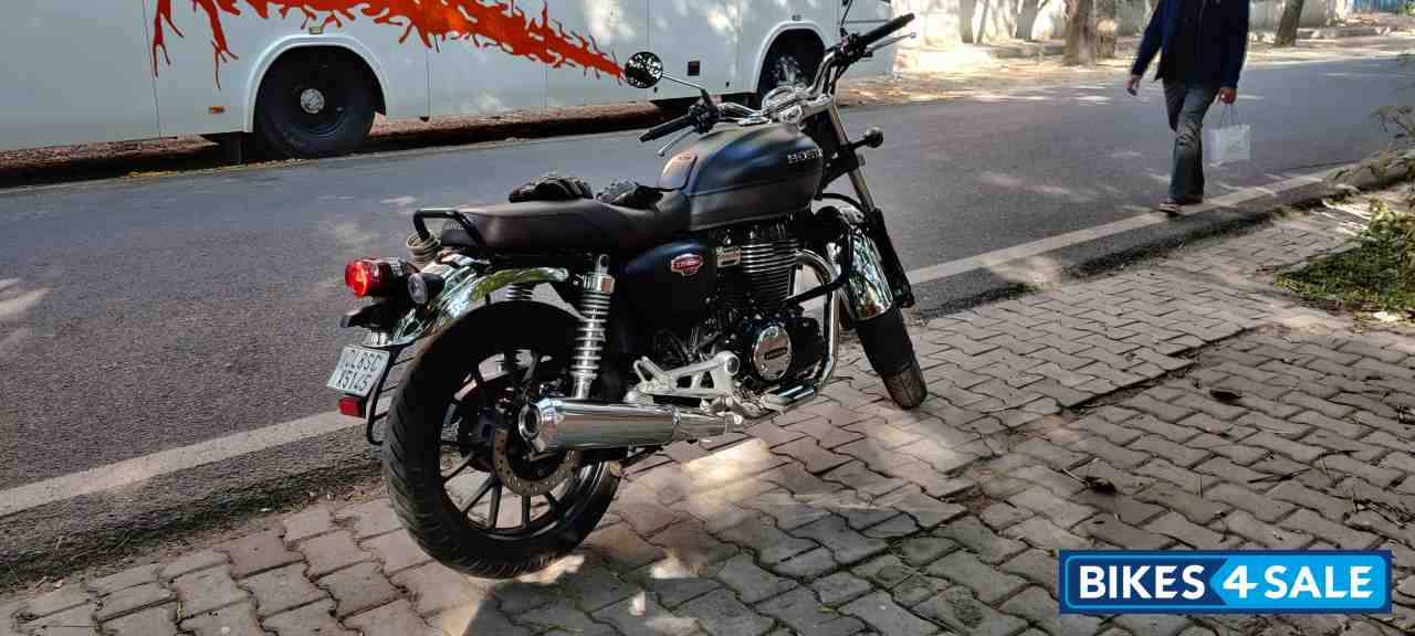 Honda Hness CB350 DLX Pro