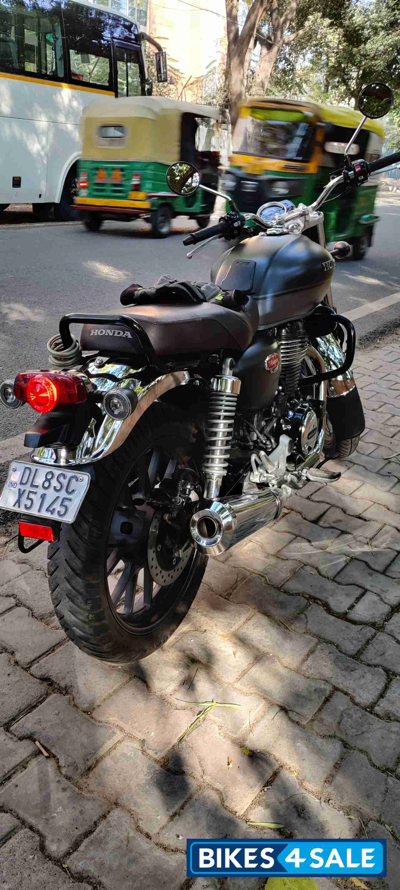 Honda Hness CB350 DLX Pro