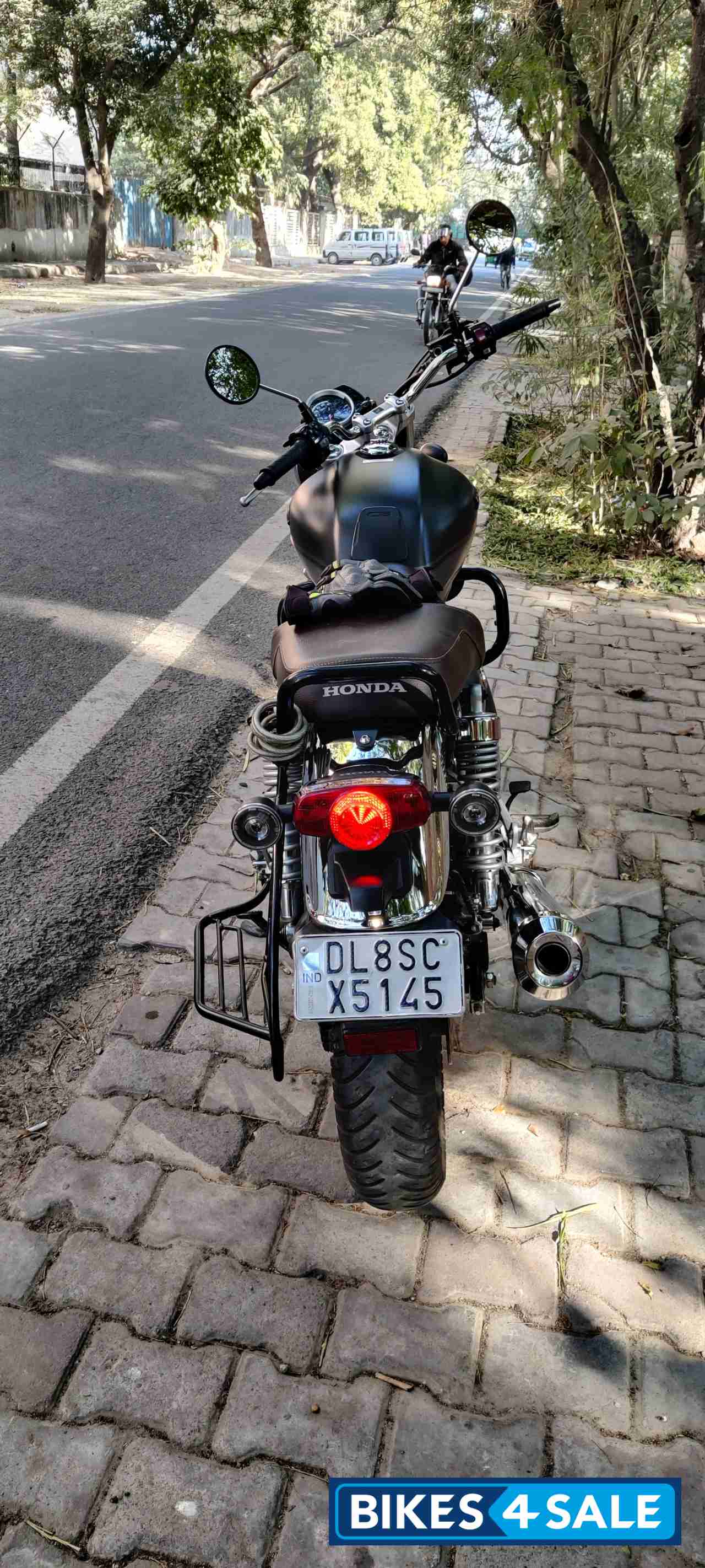 Honda Hness CB350 DLX Pro