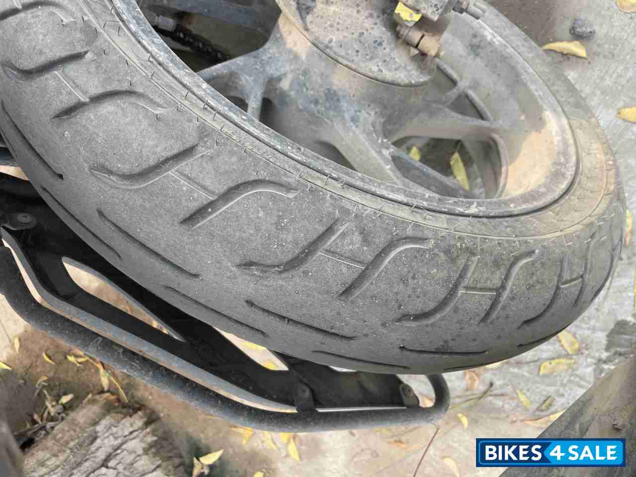 Neo Orange Honda CB Hornet 160R