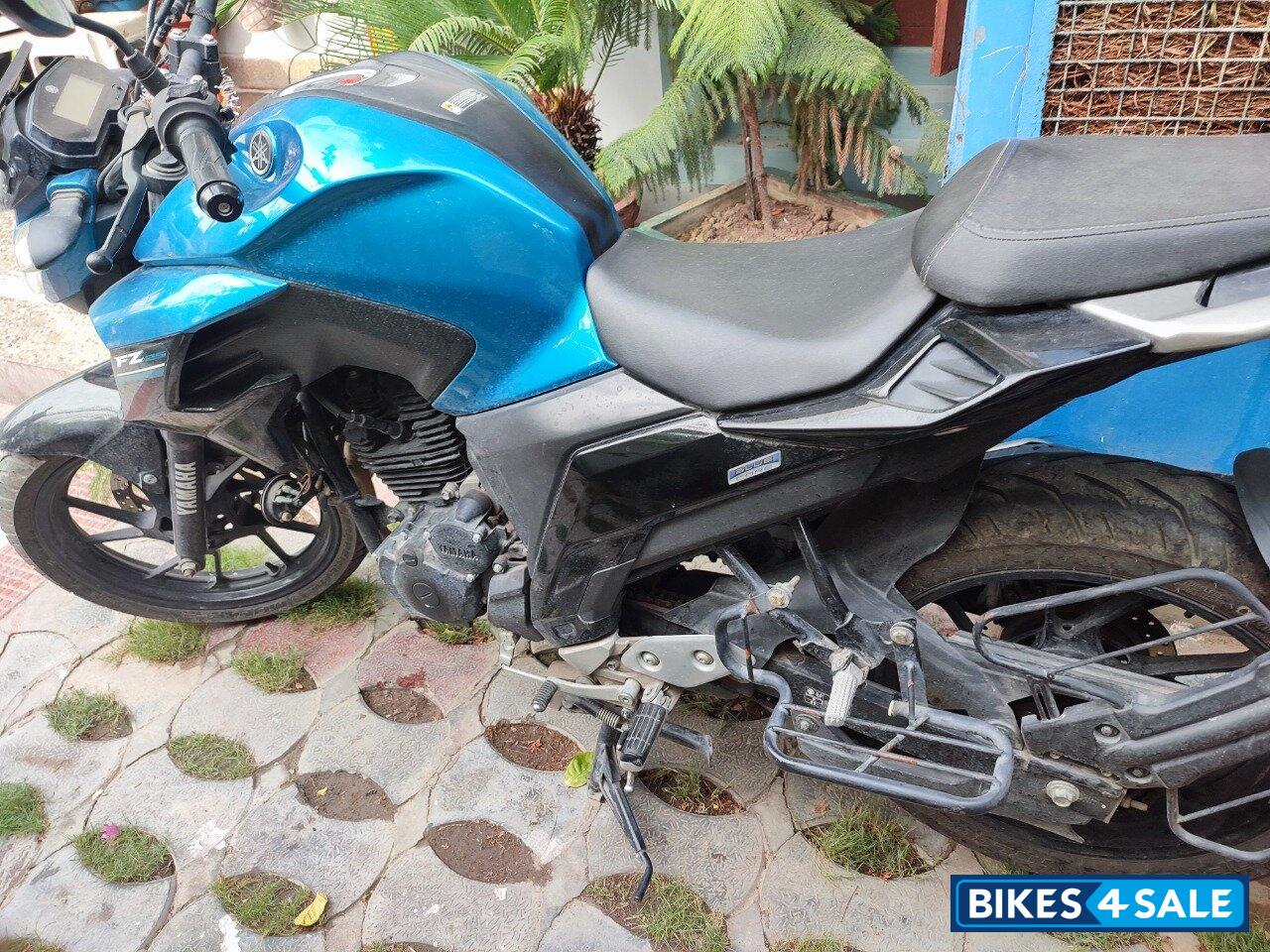 Yamaha FZ 25 BS6 Yamaha FZ 25 BS6