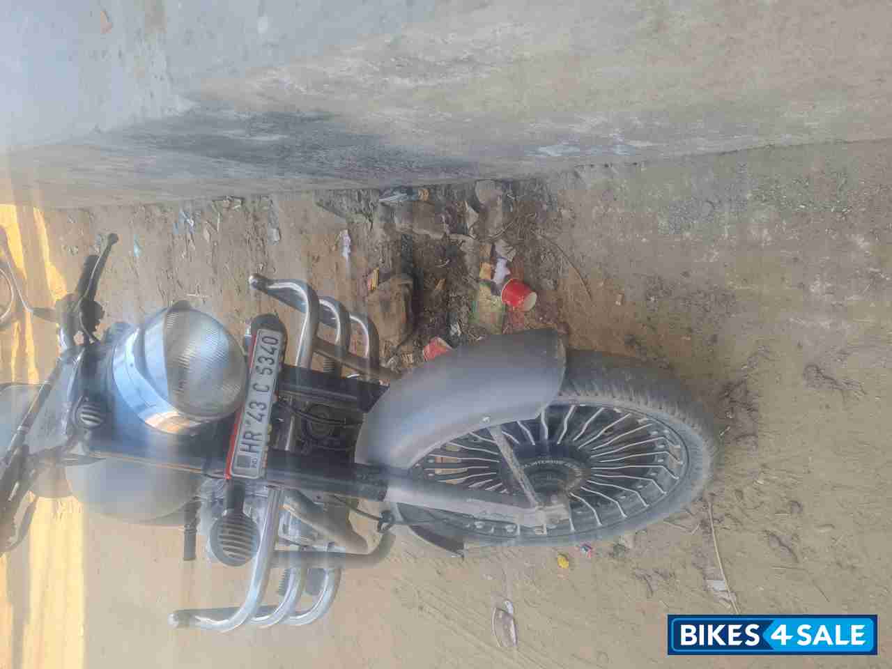 Royal Enfield Classic Gunmetal Grey