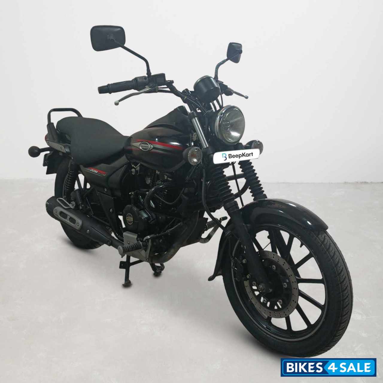 Bajaj Avenger Street 220