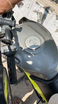 Grey Green Hero Glamour