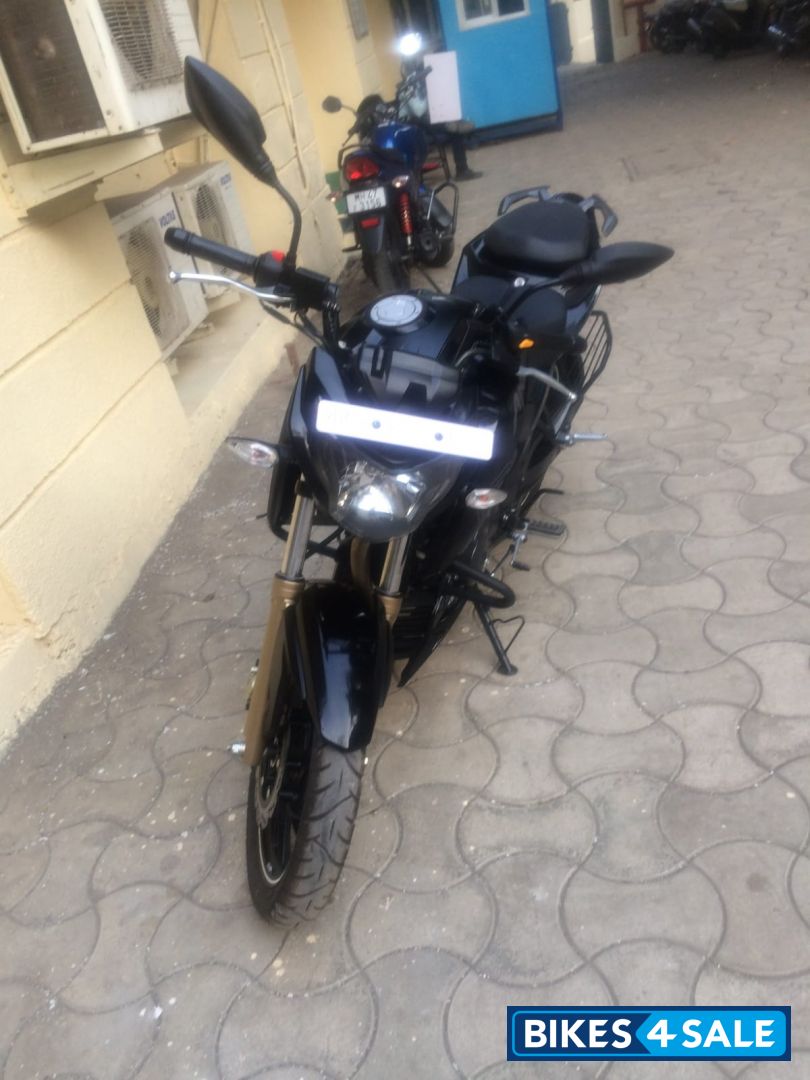 TVS Apache RTR 200 4V