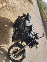 TVS Apache RTR 200 4V